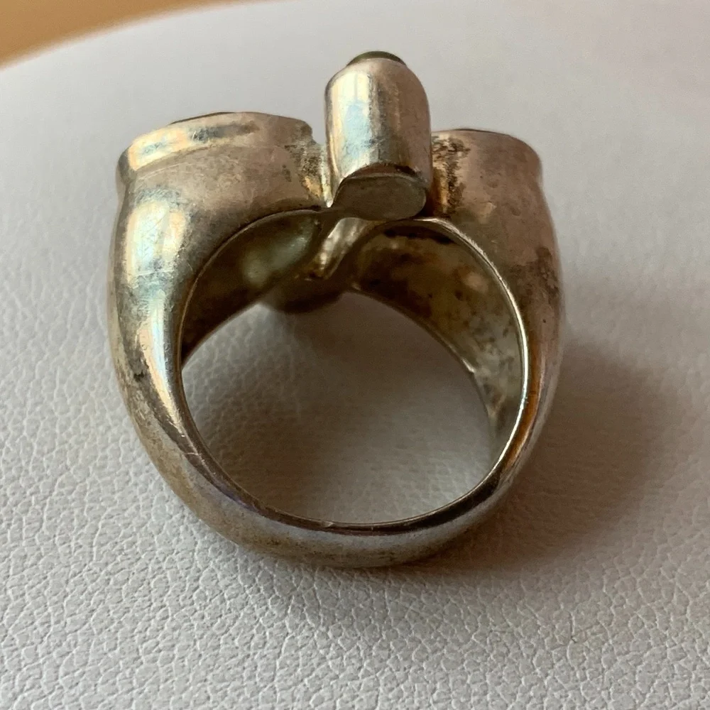 VINTAGE ARYA LEMON QUARTZ AND PERIDOT RING